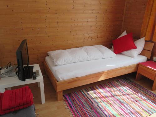 Postel nebo postele na pokoji v ubytování Haus Irmi