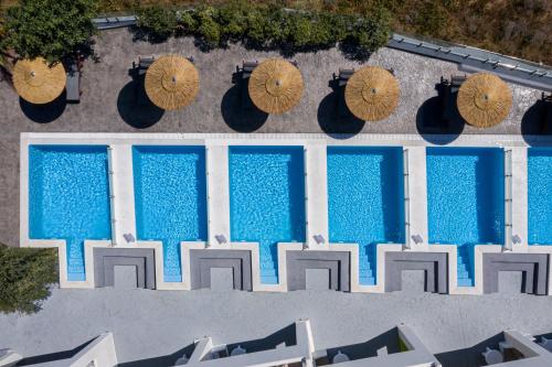 Bazén v ubytování Splendour Hotel and Suites nebo v jeho okolí