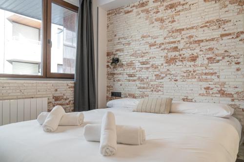 Postel nebo postele na pokoji v ubytování Pension H30 SALCES Licencia HBI01292