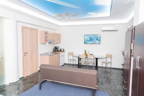 Kuchyň nebo kuchyňský kout v ubytování AS SUITES ROOM 14