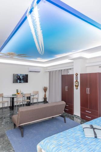 AS SUITES ROOM 14