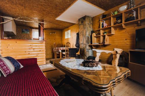 TV a/nebo společenská místnost v ubytování Family Farm Apartments
