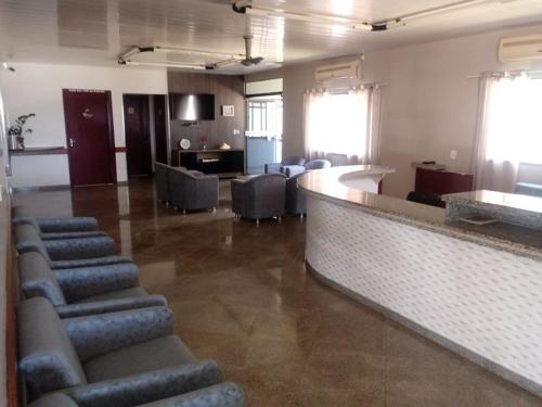 Ruang duduk di Giroto Hotel