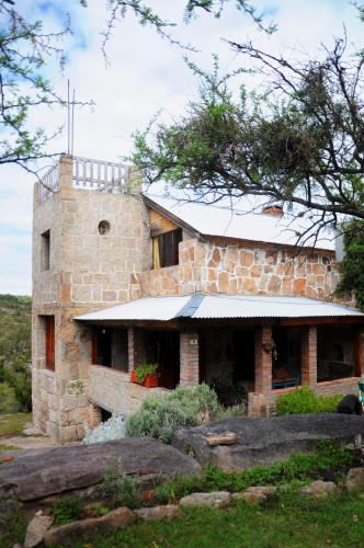 LA TOMA Complejo de Montaña - Cabañas y Habitaciones en Hosteria