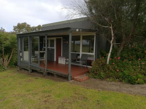 Κήπος έξω από το The Potters Garden B&B