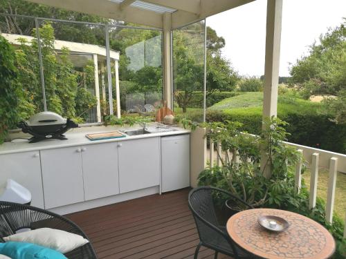 Κήπος έξω από το The Potters Garden B&B