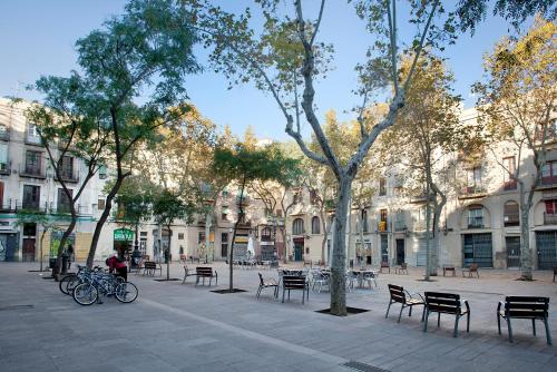 Inside Barcelona Apartments Sants