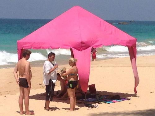 Galeriebild der Unterkunft Rainbow Beach Resort in Ambalangoda