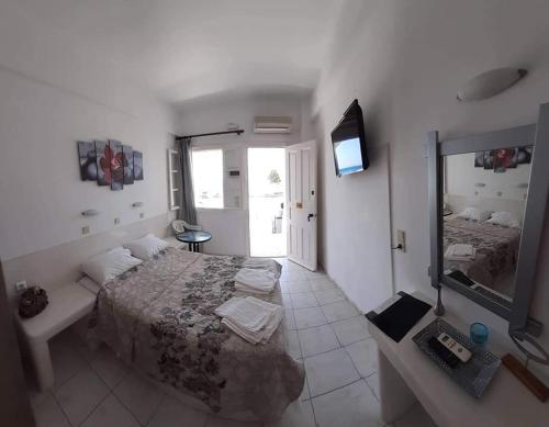 Gallery image of Rooms to let Rena in Monolithos
