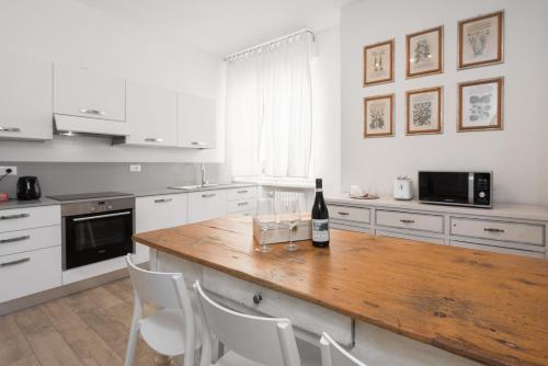 Flats4Rent La dimora d'Orlando