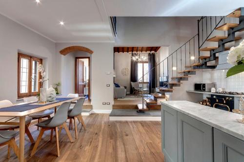 Faenza Apartment by Mamo Florence