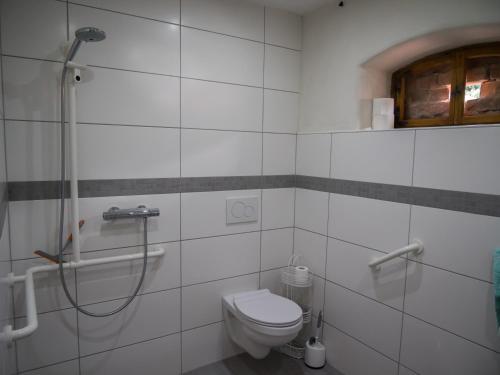 
Ein Badezimmer in der Unterkunft Heuhof-Breitau Gästezimmer
