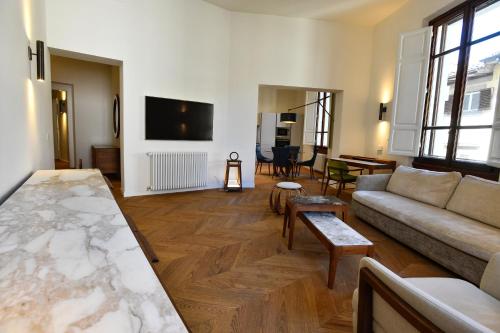 Cappelle Medicee Luxury Flat