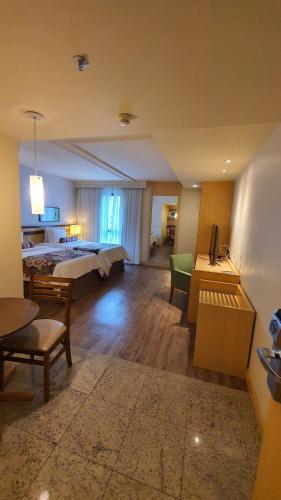 Dapur atau dapur kecil di Lets Idea Brasília Hotel