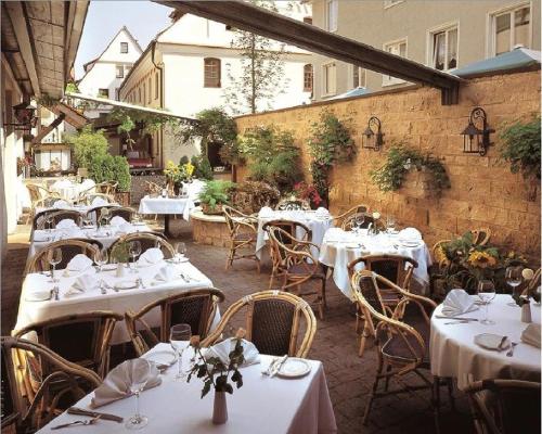 Restaurace v ubytování Hotel Eberbacher Hof