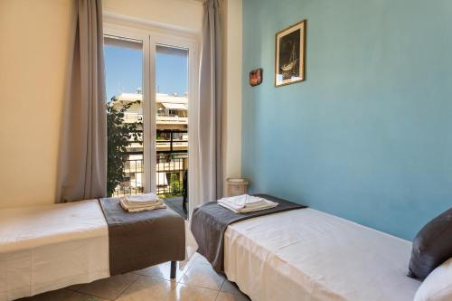 Central luxurious Apartment with sea view!