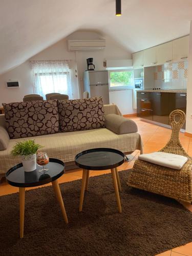 Gallery image of Apartment Lara in Rab