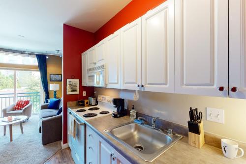 Belltown Court II Image
