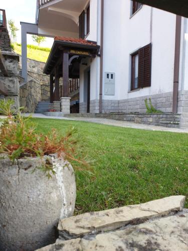 Budova, kde se apartmán nachází