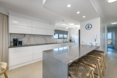 Dapur atau dapur kecil di Bayview Apartments Rainbow Bay