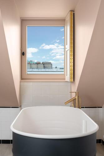 Chouchou Hotel photo 89