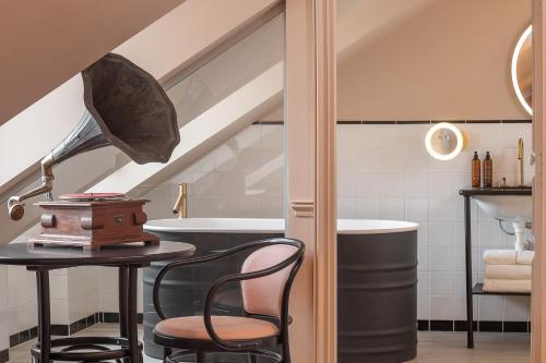 Chouchou Hotel photo 88