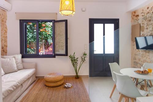 Orestis downtown home