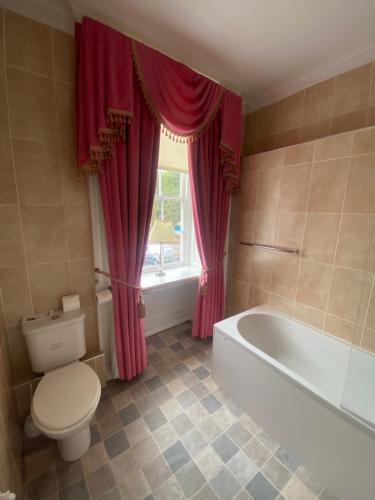 Parlors Hall Hotel
