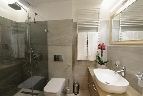 Kúpeľňa v ubytovaní Club Luxury Apartman