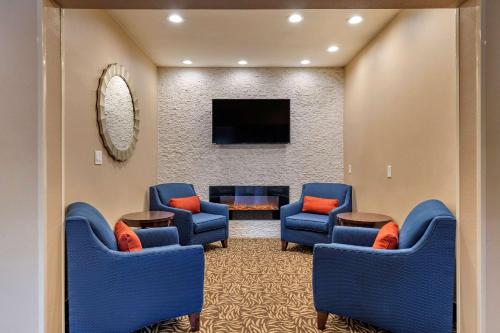 Comfort Suites Lufkin – Photos 3