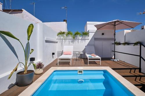 Gallery image of Sweet Sevilla Suites in Seville