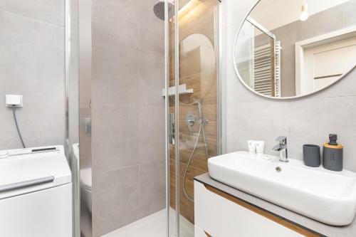 Foto Apartamenty Garnizon Doskonała Lokalizacja Gdańsk by Noclegi Renters 6