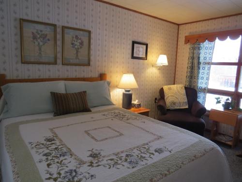 Katil atau katil-katil dalam bilik di The Pines Country Inn