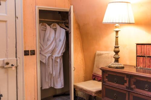 Queen Mary's Chamber – Photos 5