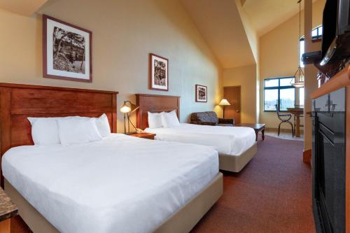 Кровать или кровати в номере Chula Vista Resort, Trademark Collection by Wyndham