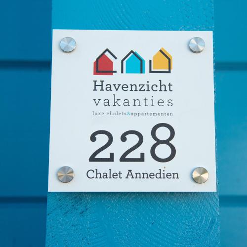 Gallery image of Luxe Chalets in Zeeland aan de kust in Sint Annaland