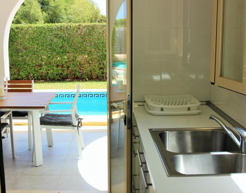 Gallery image of Ca´n Sivinar mit Pool und Wifi in Cala Figuera