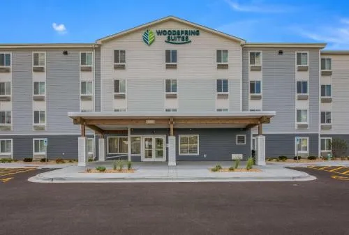 WoodSpring Suites Chicago Midway in West Town