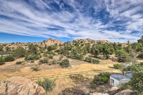 Φωτογραφία από το άλμπουμ του Walk to Watson Lake Private Prescott Home! σε Πρέσκοτ