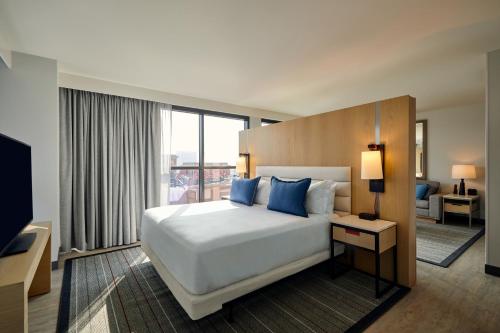 Live! by Loews - St. Louis Image