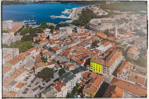 Gallery image of CAVE Design Apartment Pula in Pula