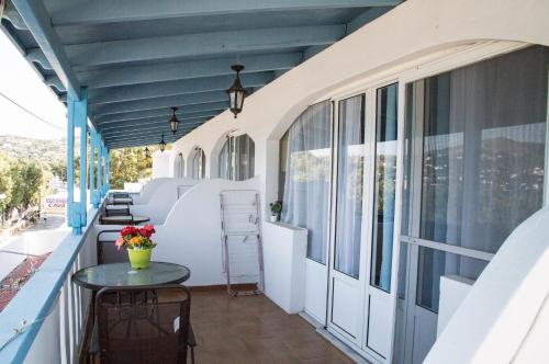 Gallery image of Tony's Rooms in Alinda