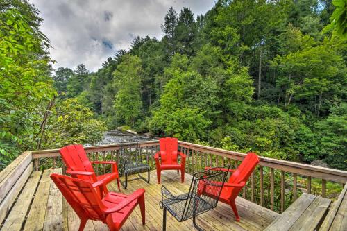 Quiet Riverfront Escape with Deck and Fly Fishing!