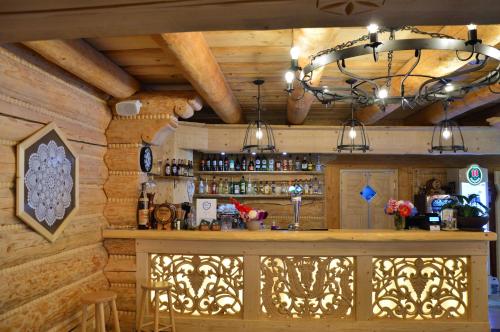 Zona de lounge sau bar la Olza Karczma i pokoje