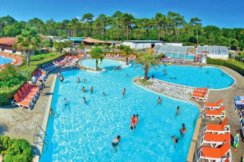 Mobil Home Xxl Camping Les Viviers Claouey France Booking Com