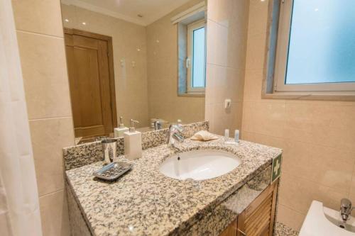 2 Bedroom with Garage Family Wonder