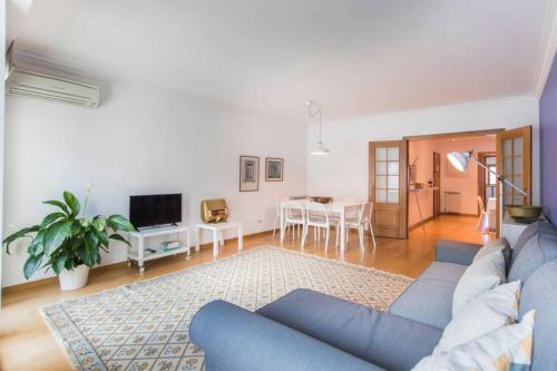 2 Bedroom with Garage Family Wonder