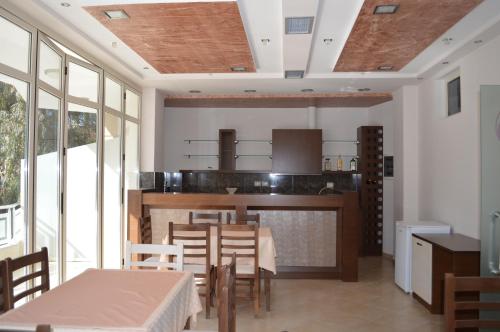 Hotel Ana - Image 6