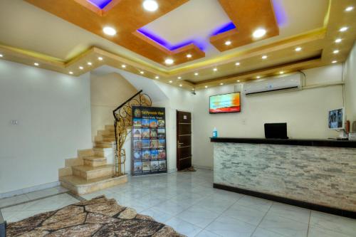 A television and/or entertainment centre at TuT Pyramids View
