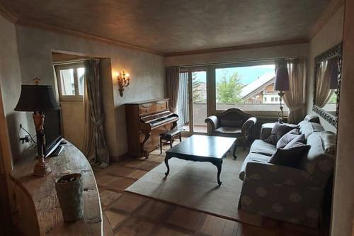 Foto dalla galleria di Beautiful apartment over the mountain a Crans-Montana